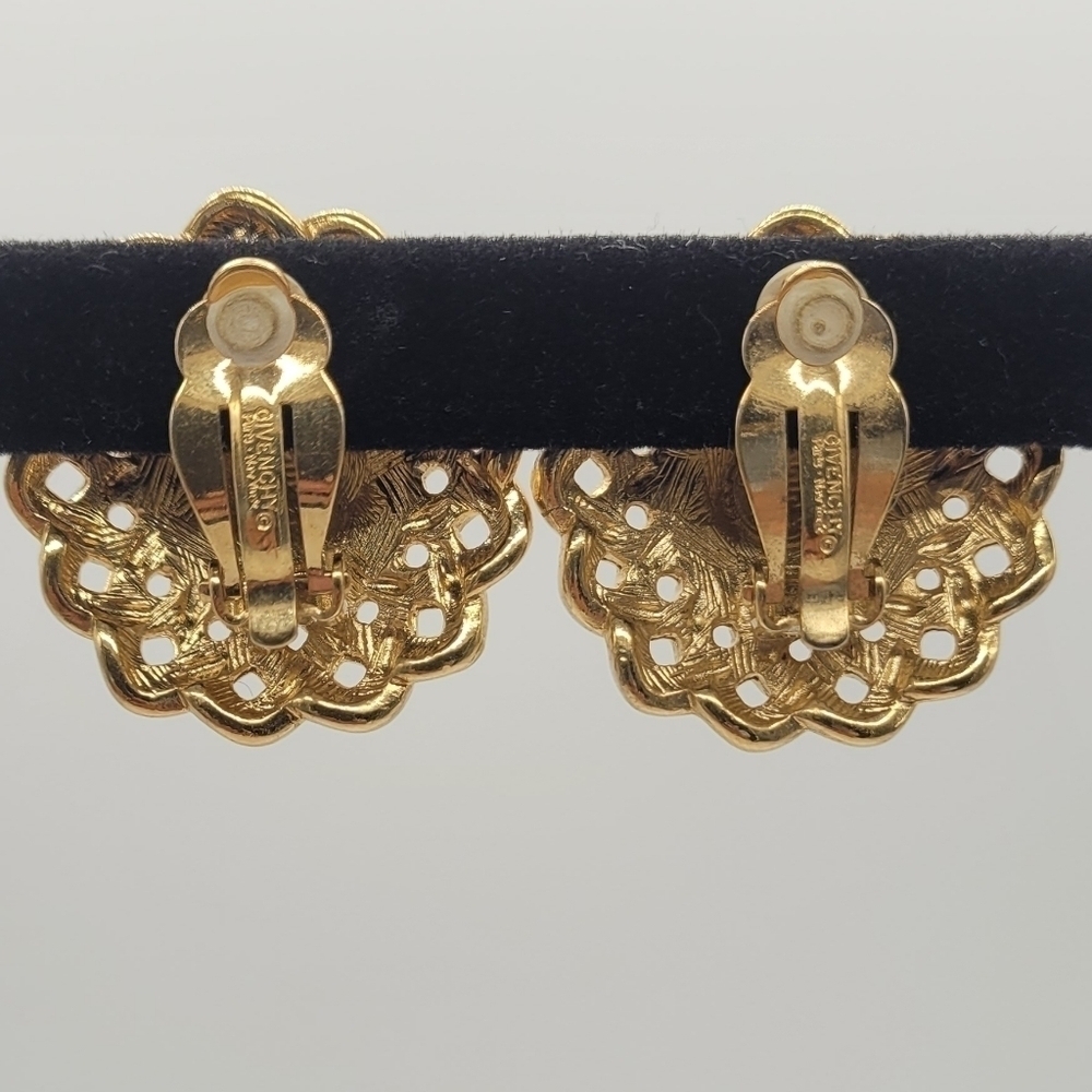 Vintage Signed Givenchy Gold Tone Flower Earrings Clips On - Picture 2 of 3